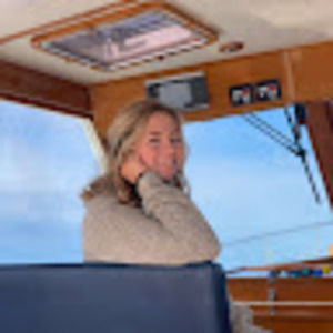 Meet your Posher, Emerald